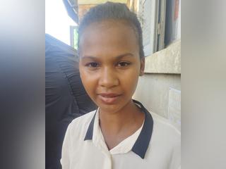 Klikkelj es beszélgess a modellel JoanOhBrown